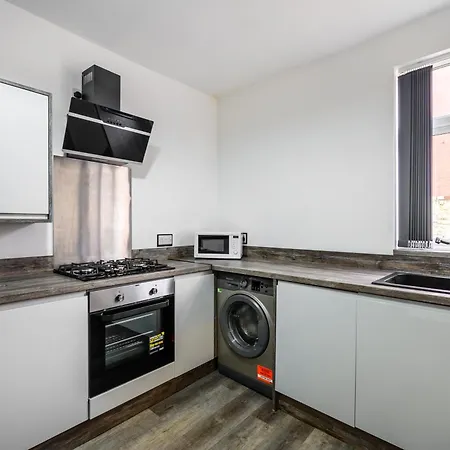 Manchester Serviced Accommodation Northernnightzzz - The Park Exterior photo